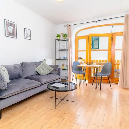 Smutjes Koje, Mittendrin Und Doch Am Apartment Flensburg